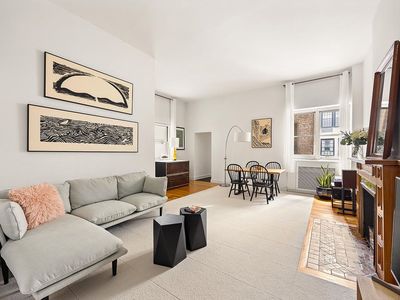 59 E 72nd St APT 3C, New York, NY, 10021