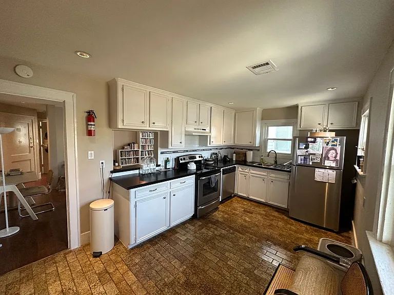 1236 W Bell St #3 — Photo 23