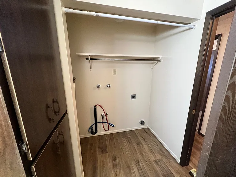 62 N 300 W #D — Photo 16
