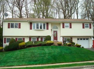 16 Sanford Rd, East Brunswick, NJ 08816