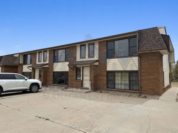 1725 Fetterman Dr #E, Laramie, WY 82070