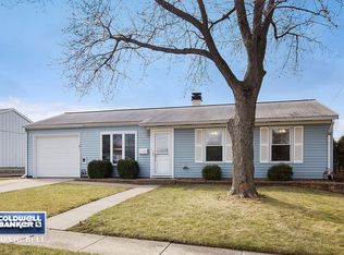 428 Kenyon Ave, Romeoville, IL 60446