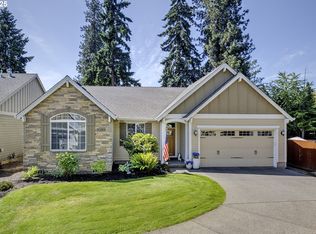 9350 SW Gertz Ln, Tualatin, OR 97062