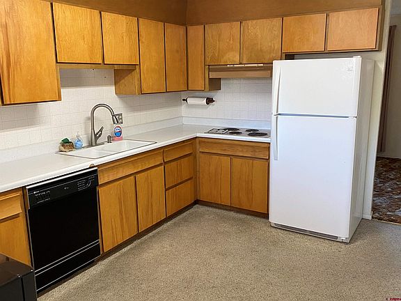 5th image of 1112 S 12th St