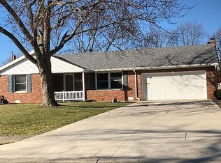 1805 Camelot Ln, Findlay, OH 45840