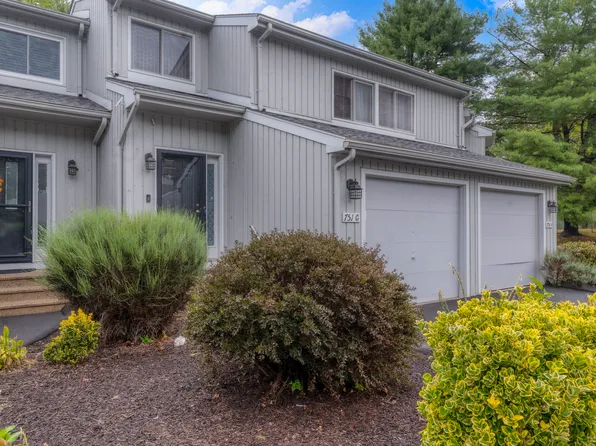 751 West Main Street APT G, Cheshire, CT 06410