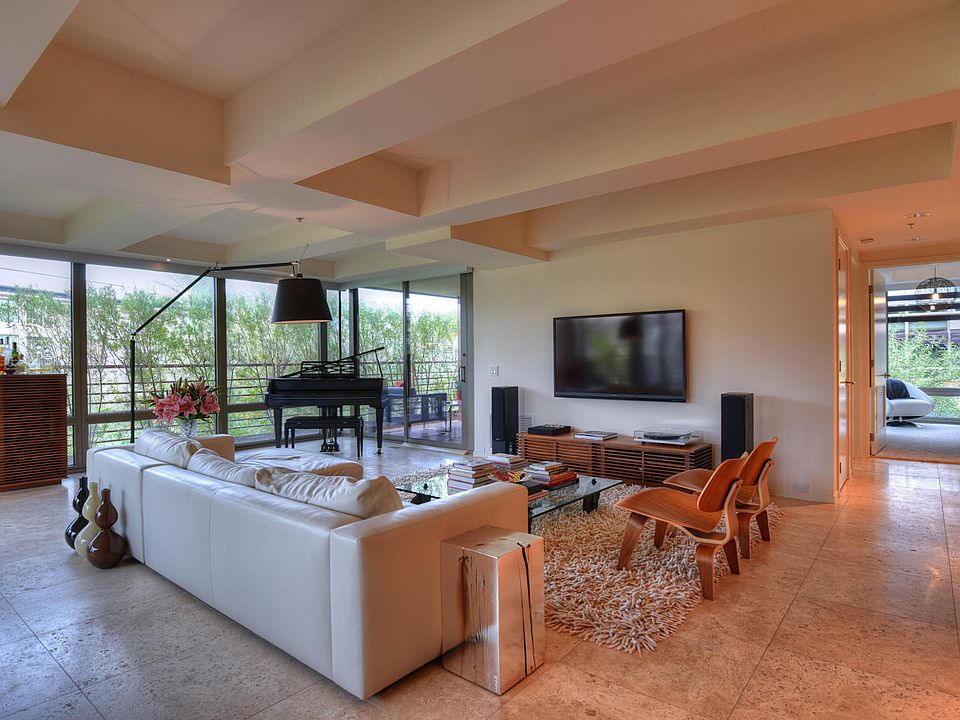 1st image of 7121 E Rancho Vista Dr Unit 4006