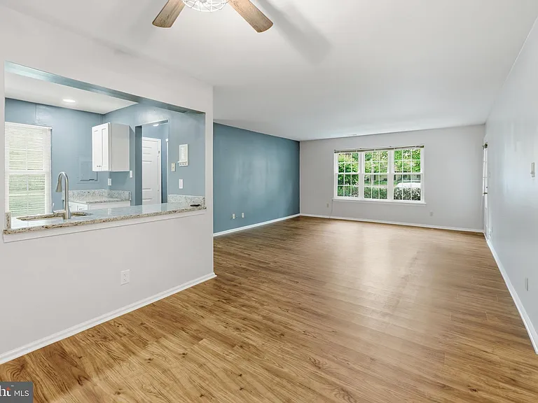 169 Bradford Ct #A — Photo 10