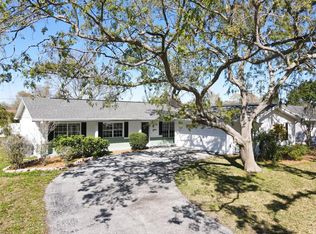 10517 Orange Grove Dr, Tampa, FL 33618