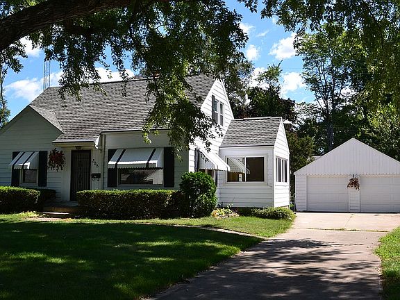 2nd image of 308 Westfield Dr