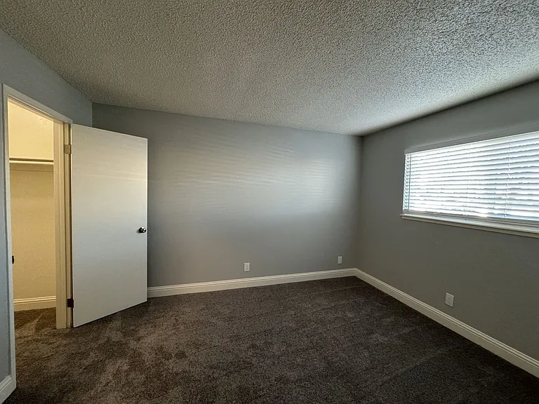 Arden Park Apartments — Photo 14