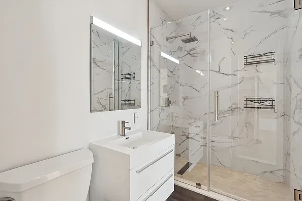 Rented by Compass | media 4