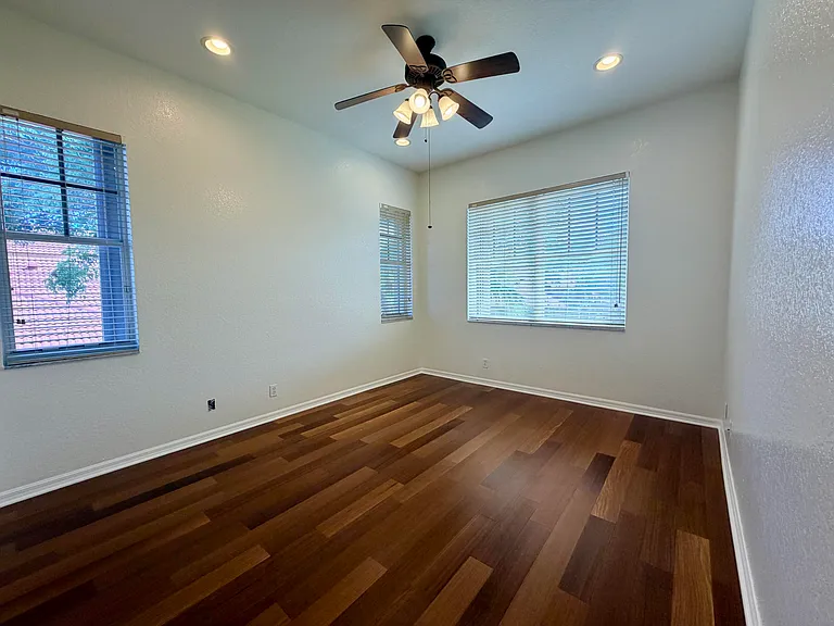 5772 NW 119th Dr — Photo 16