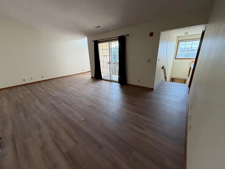 1701 Wisconsin St — Photo 10