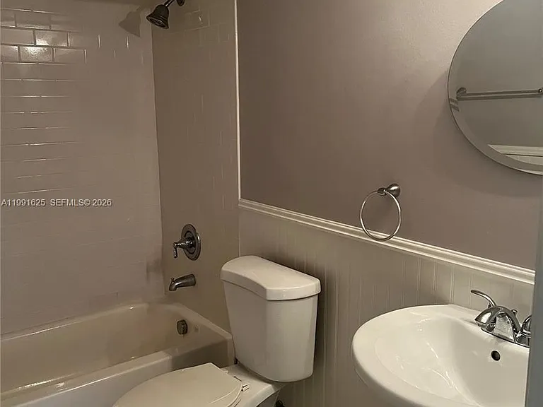 802 Constitution Dr #802B — Photo 9