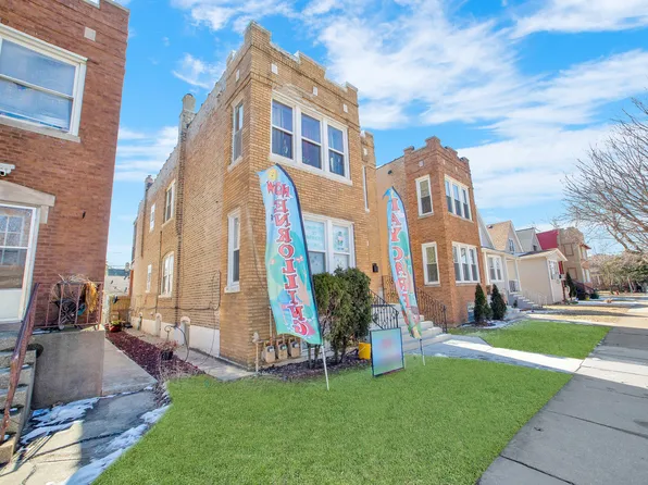 5245 W Warwick Ave, Chicago, IL 60641