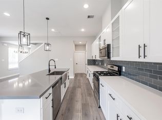 8467 Berry Brush Ln, Houston, TX 77022
