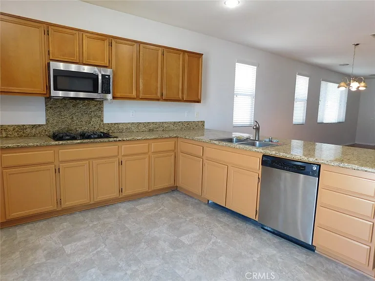 27686 Blue Topaz Dr — Photo 6