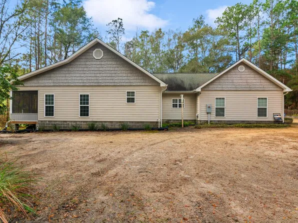 290 Beth Dr, Jesup, GA 31545