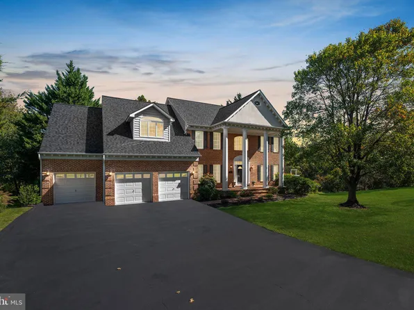 2911 Beaver Lake Ct, Ellicott City, MD 21042