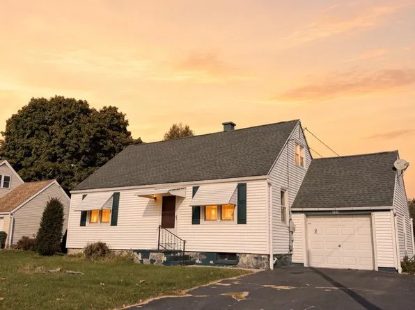 325 Stevens Ave, Bernville, PA 19506