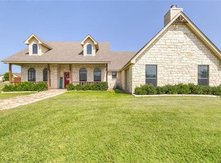 2400 Dennis Rd, Weatherford, TX 76087