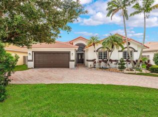 16858 Crestview Ln, Weston, FL 33326