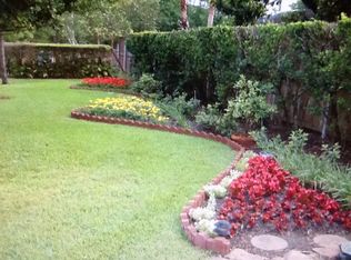 11207 Tynewood Dr, Houston, TX 77024