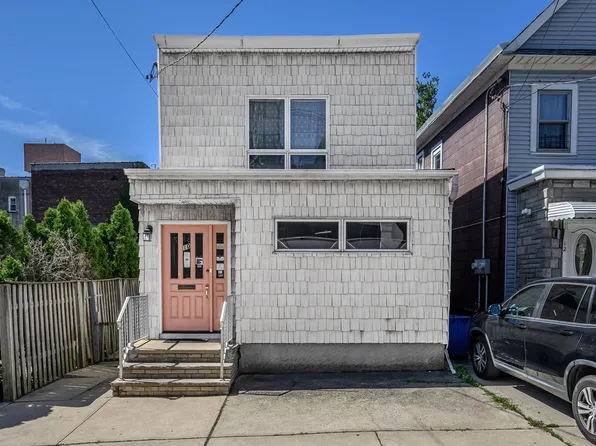 10 West 46th Street image 1 of 40