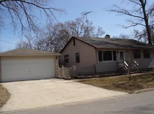 401 Union Ave, St Charles, IL