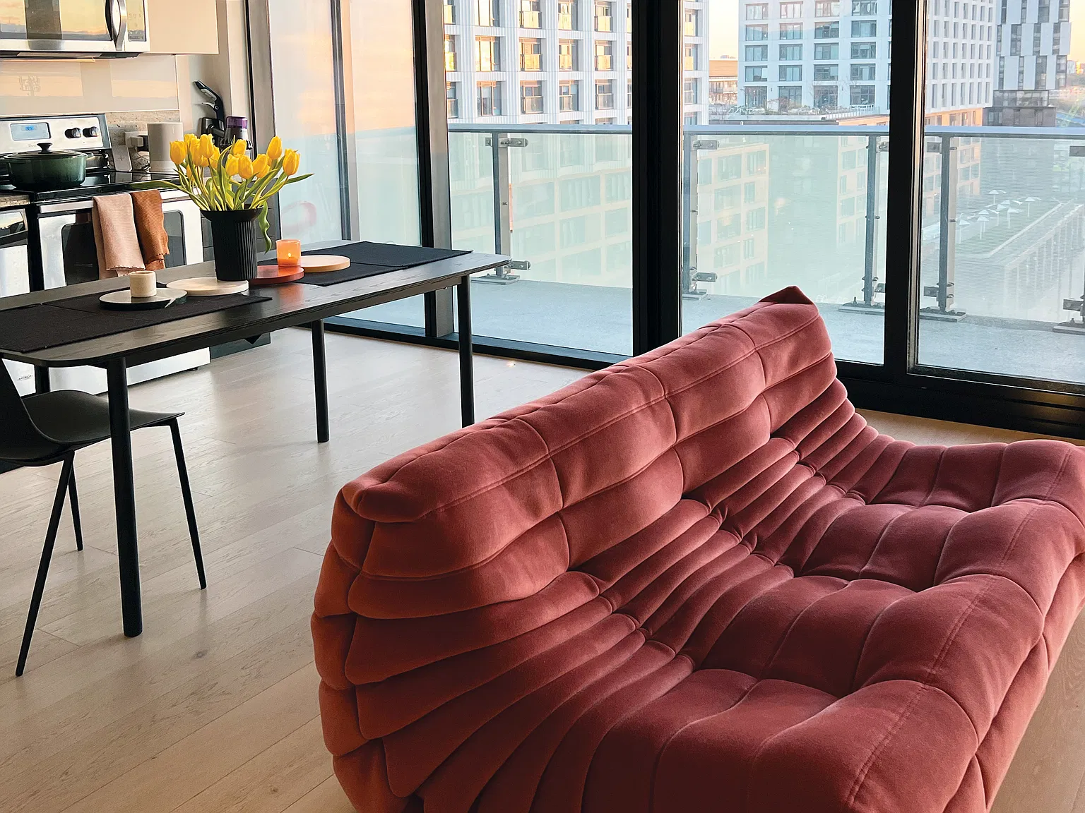 1 bed, 690 sqft, $3,500 — Photo 4