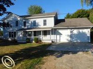 67295 Omo Rd, Lenox, MI 48050