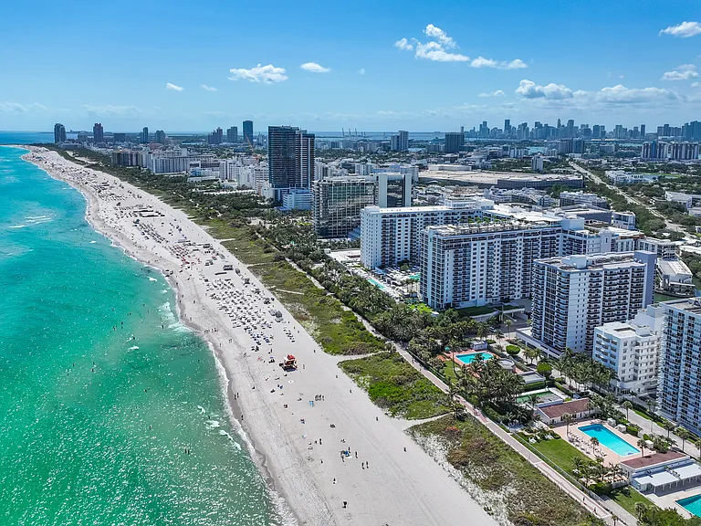 2301 Collins Ave #1015 — Photo 97