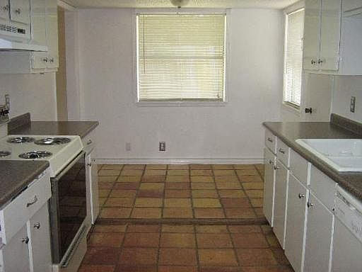 5th image of 8573 ECHO CREEK LN #0