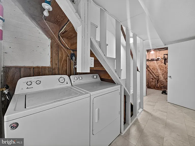 138 Bryant St NW — Photo 34