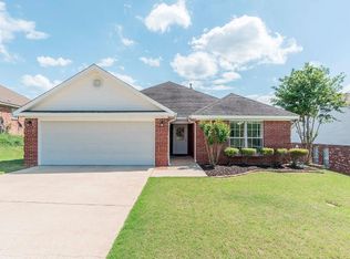 105B G T Thames Dr, Starkville, MS 39759