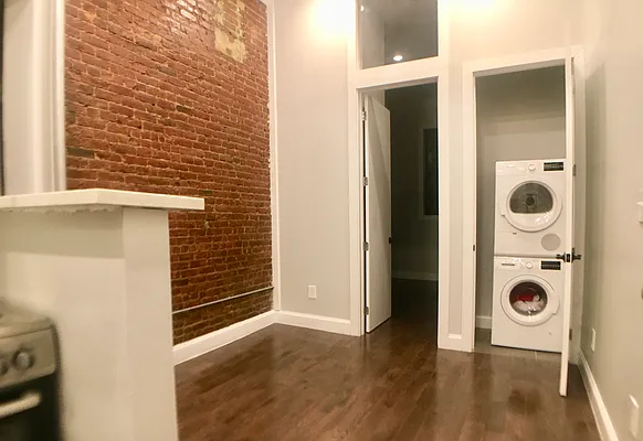 Rented by Compass | media 19