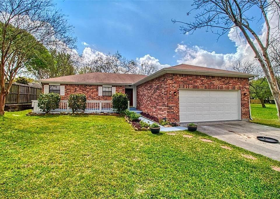 1st image of 10723 Estelle Cir