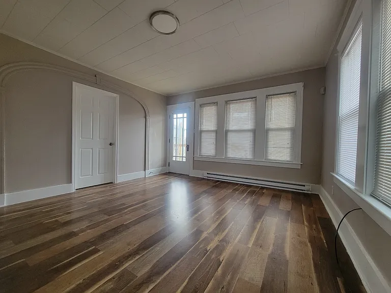 28 Emerson St #2 — Photo 10