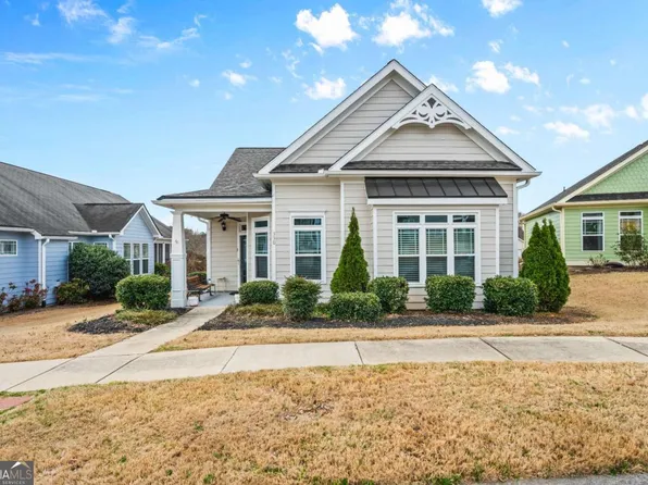 330 Abbey Ct, Canton, GA 30115