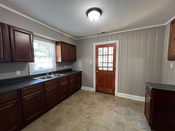 2nd image of 3551 Pearson Rd