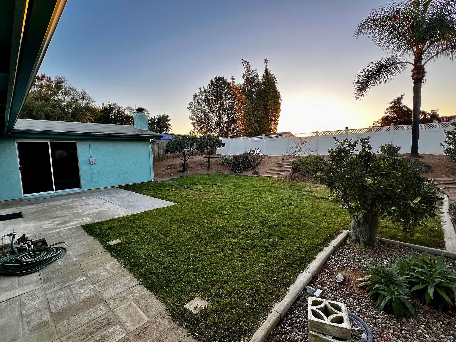 3 bed, 1560 sqft, $5,400 — Photo 4