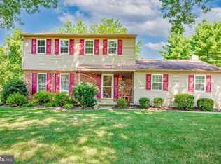 2748 Valley Woods Rd, Hatfield, PA 19440