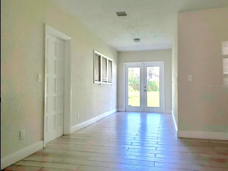 1313 Catherine St — Photo 6