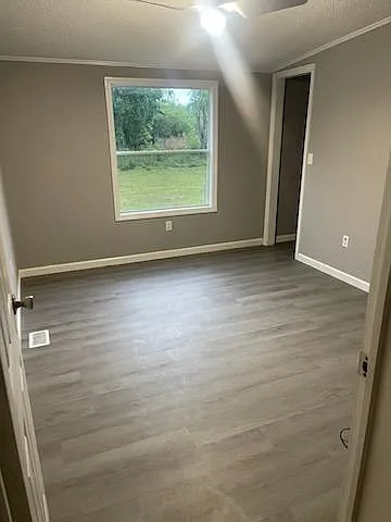 190 Julius Rd — Photo 11