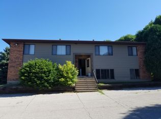 914 Boston Way, Coralville, IA 52241