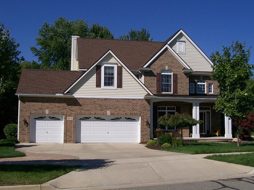 377 Amherst