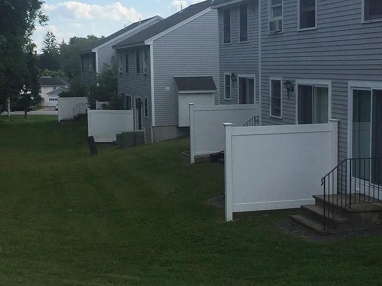 Oak Terrace Townhomes — Photo 45