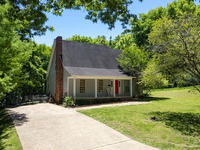 105 Flower Ln, Paris, TN, 38242