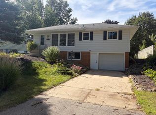 2034 24th St NW, Rochester, MN 55901